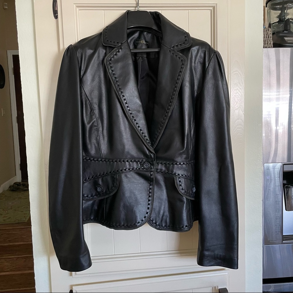 XL women’s black leather jacket with beautiful, detailed trim
